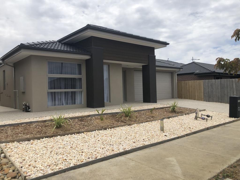 6 Snedden St, Armstrong Creek, VIC 3217