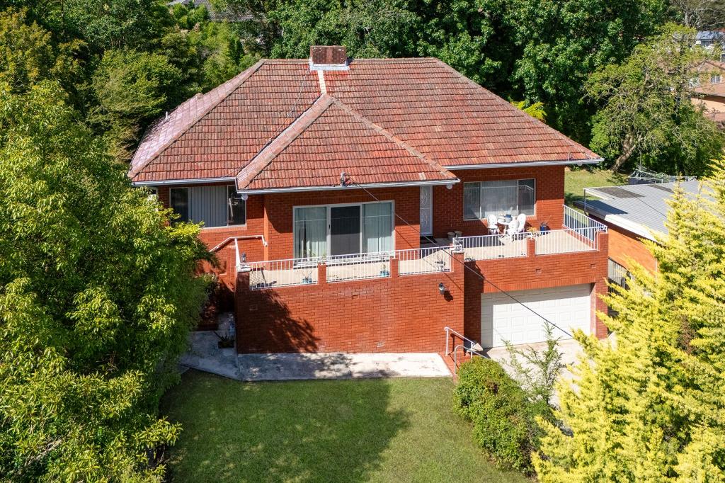 17 Dan Cres, Castle Hill, NSW 2154