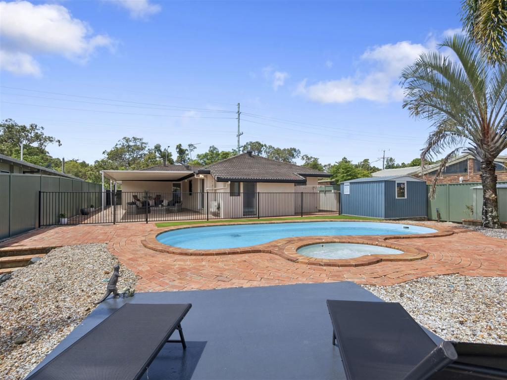 224 Oxley Dr, Coombabah, QLD 4216