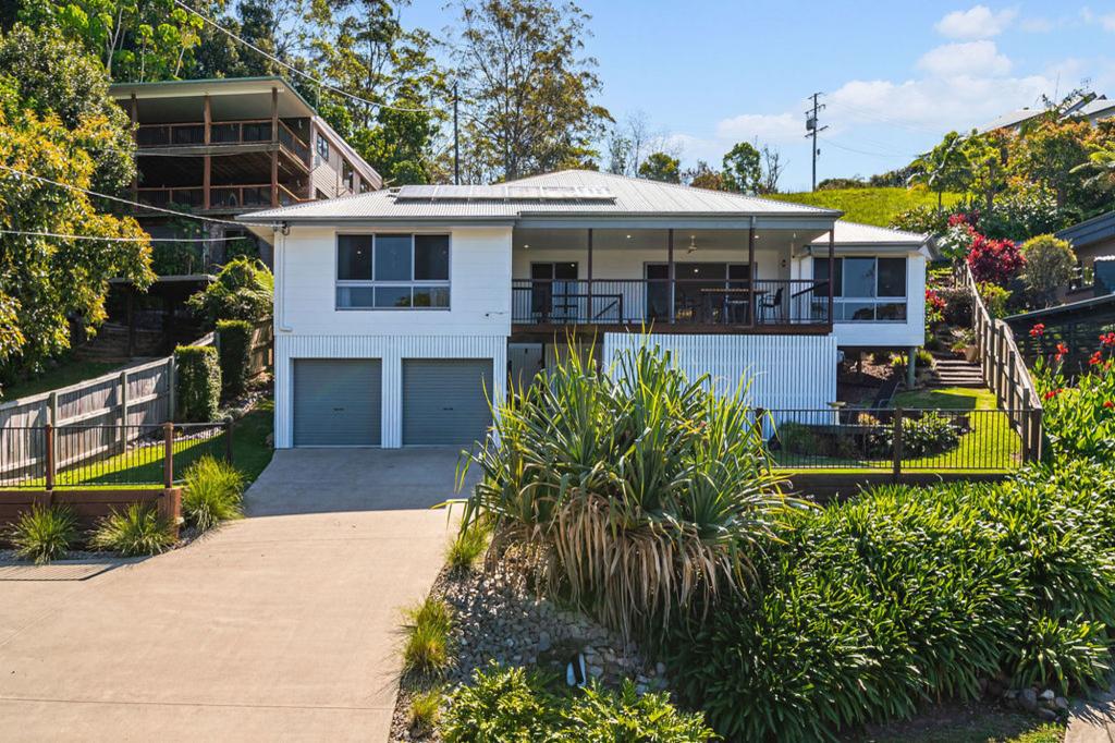 7 Boongala Ave, Montville, QLD 4560