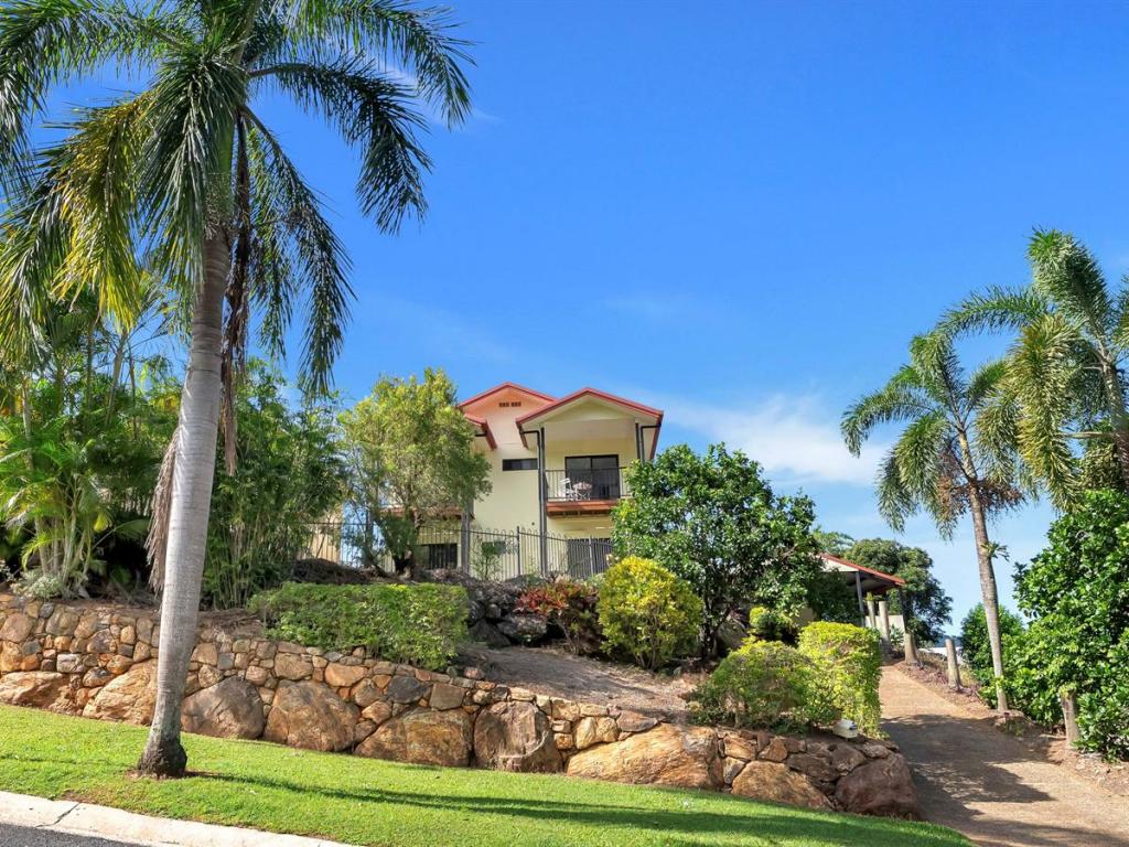 6 Terminalia St, Redlynch, QLD 4870