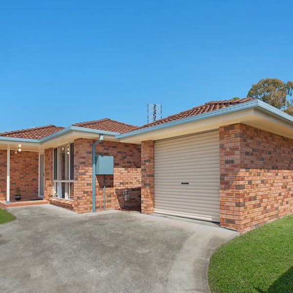 12 Oxford Dr, Lake Haven, NSW 2263