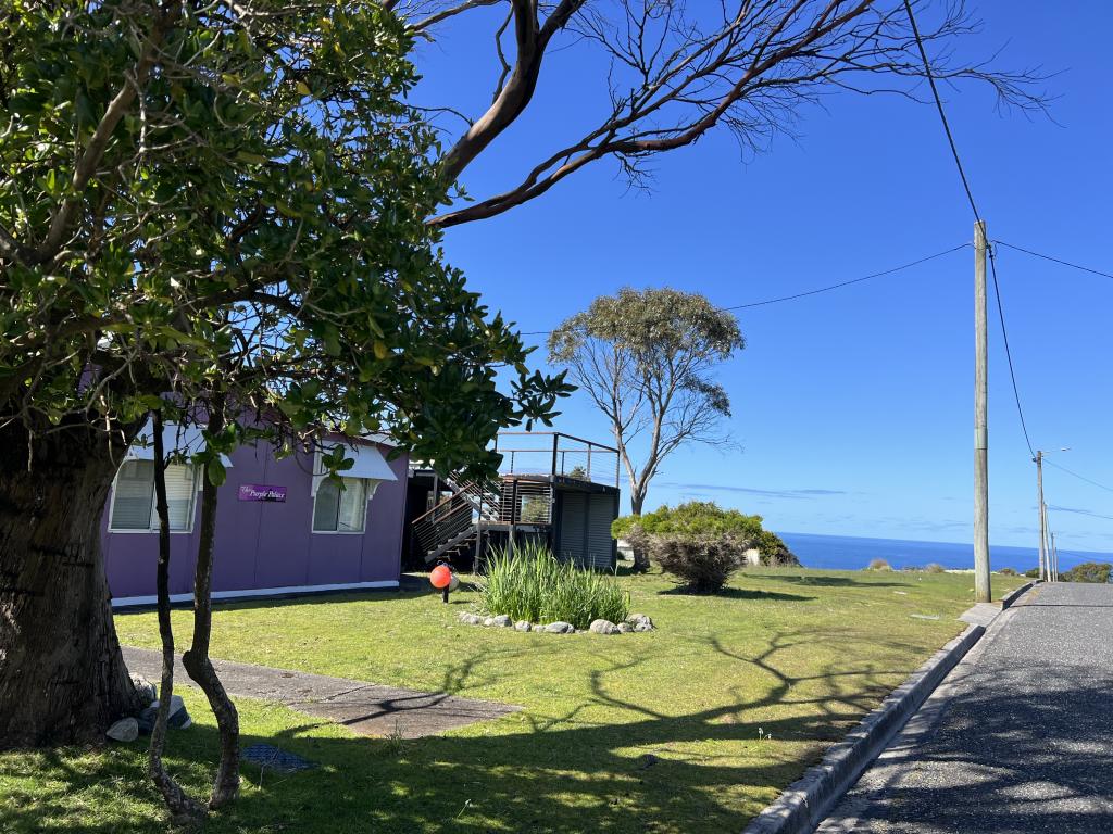 16 Sassafras St, Grassy, TAS 7256