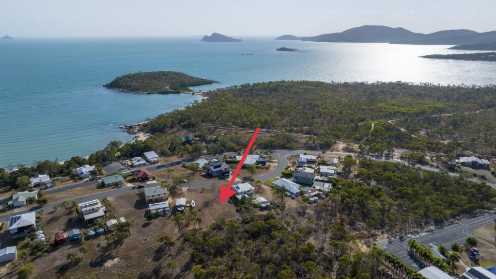 70 Blackcurrant Dr, Hideaway Bay, QLD 4800