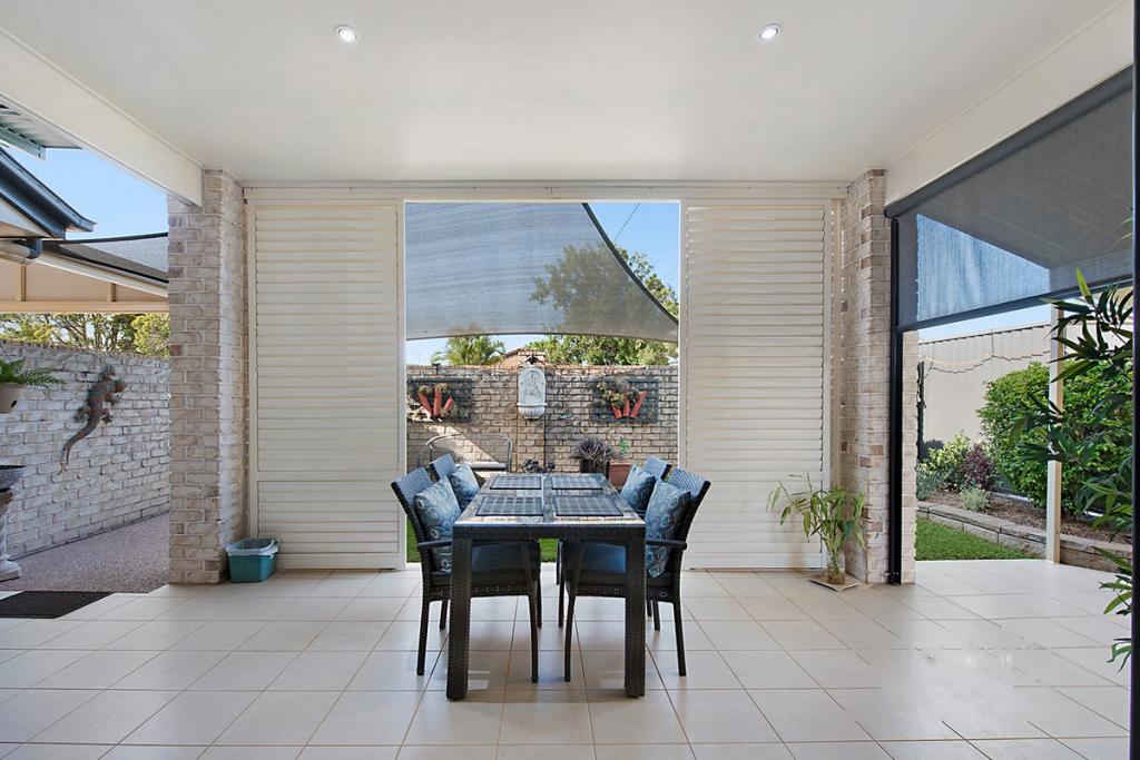 43 Collins St, Woody Point, QLD 4019