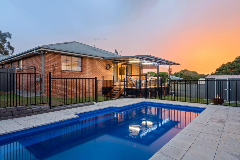 17 BURGUNDY ST, MUSWELLBROOK, NSW 2333