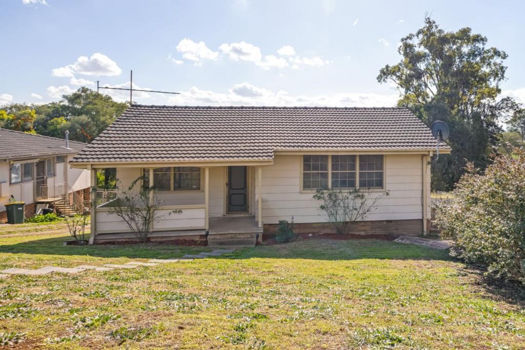 8 Tarakan Ave, Muswellbrook, NSW 2333