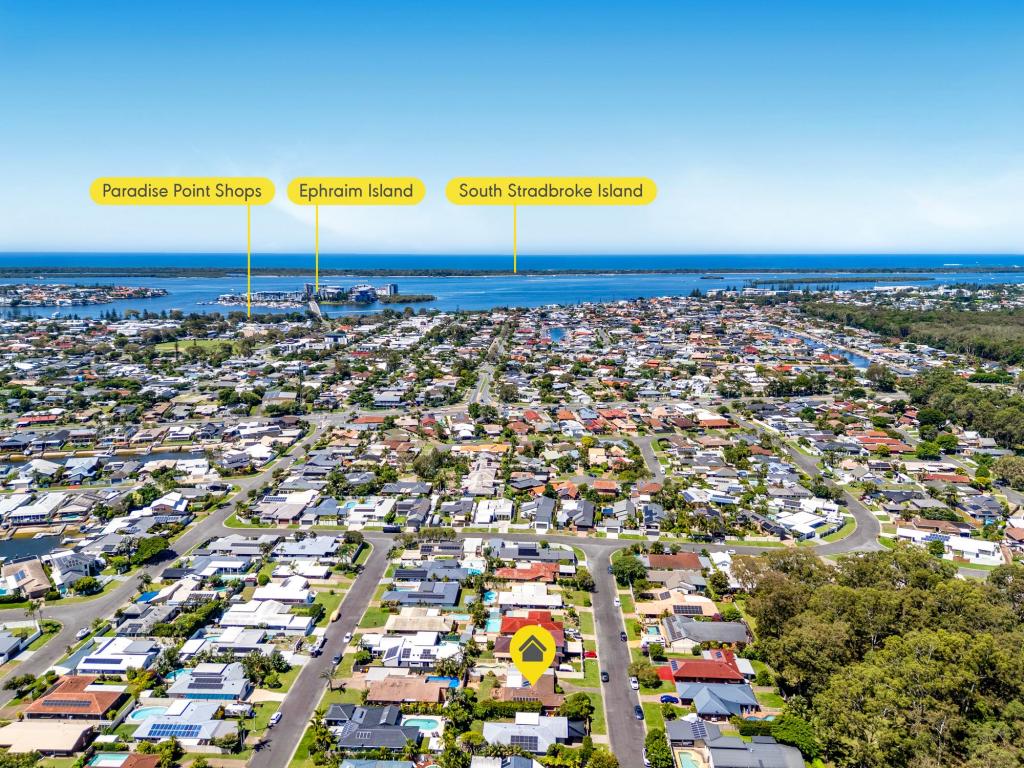 11 Lakefield Cres, Paradise Point, QLD 4216