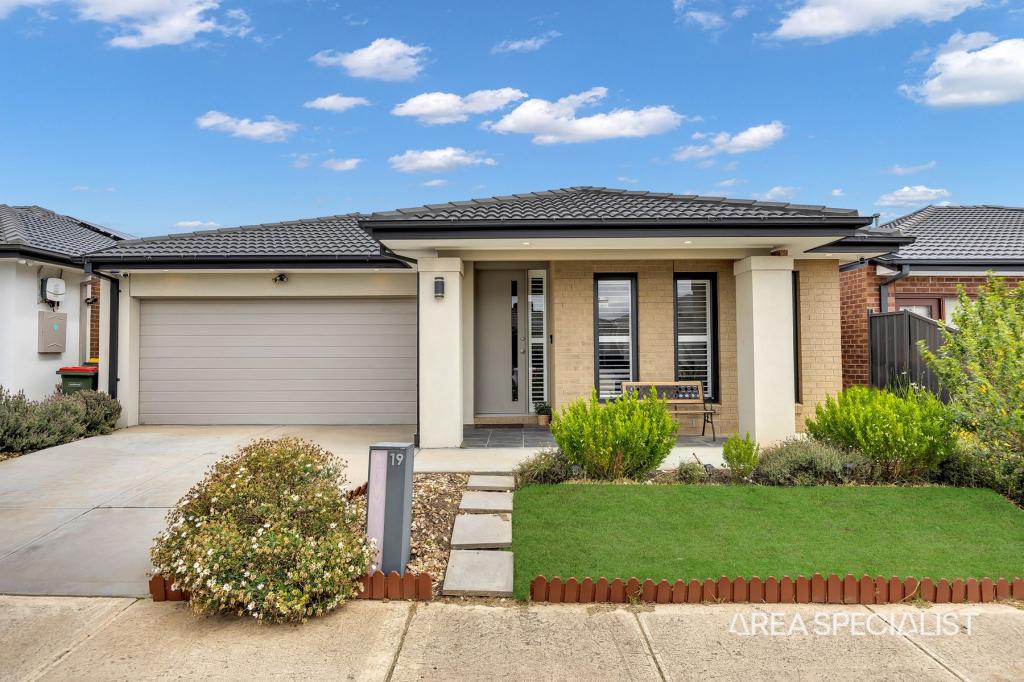 19 Hansel Dr, Werribee, VIC 3030