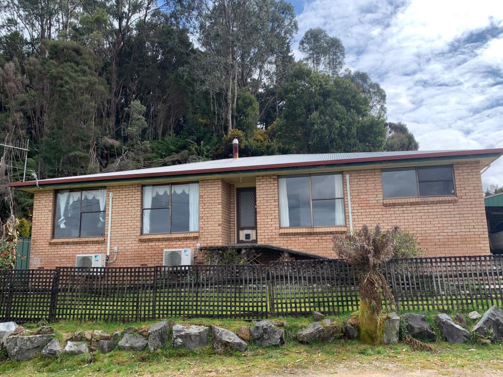 10 Smith St, Zeehan, TAS 7469