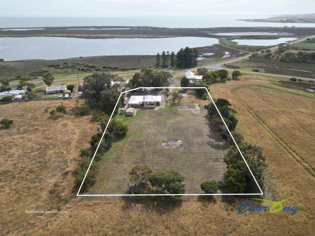 135 Alexandrina Dr, Narrung, SA 5259