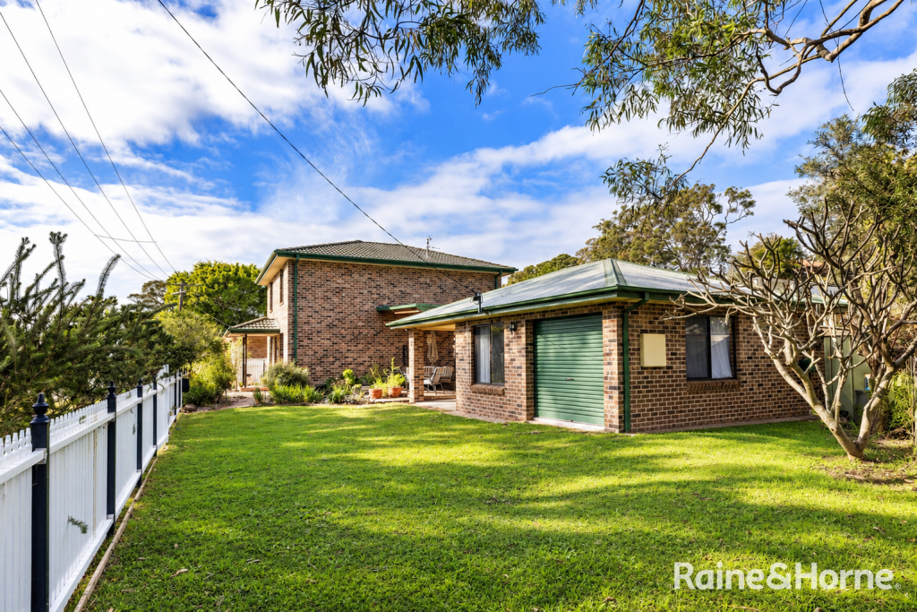 5 SHEARMAN AVE, LEMON TREE PASSAGE, NSW 2319