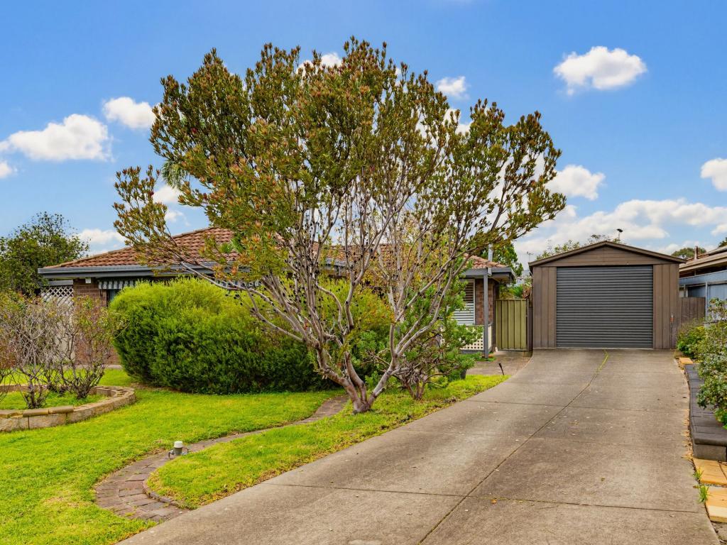 16 Derek Cres, Morphett Vale, SA 5162