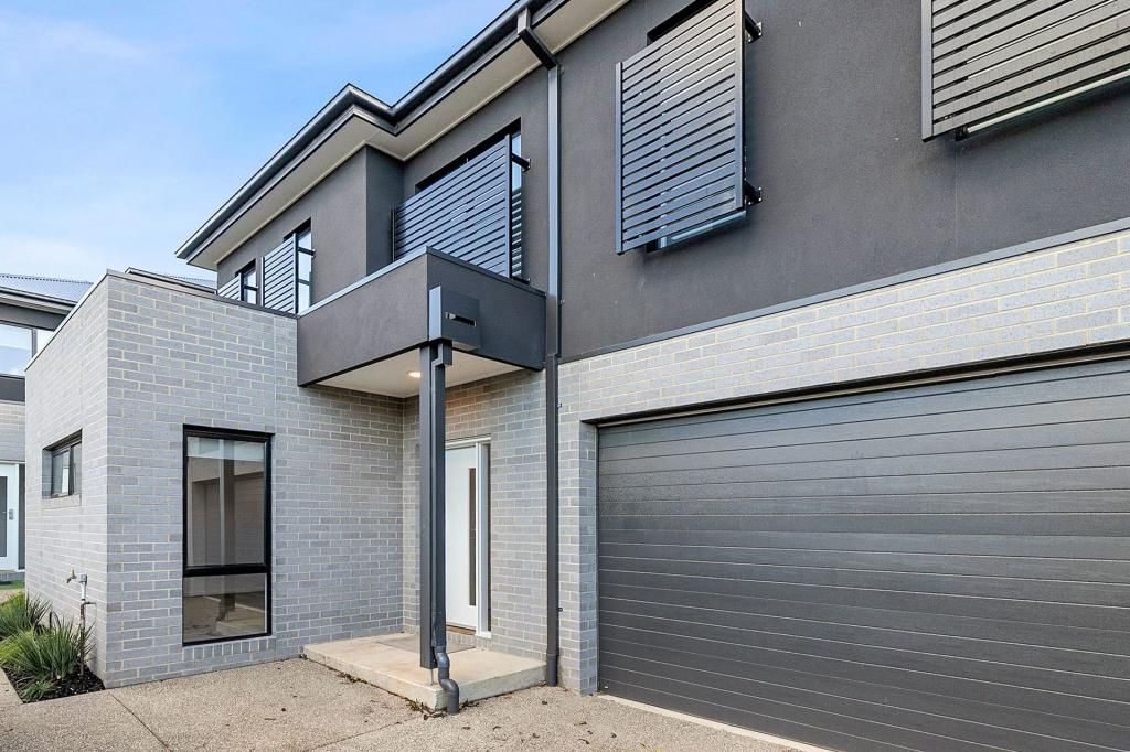 2/51 Bostock Ave, Manifold Heights, VIC 3218