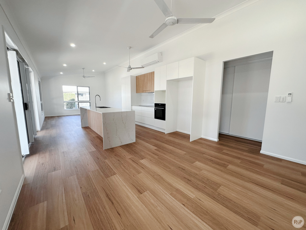 55 Bonnett Rd, Mount Low, QLD 4818