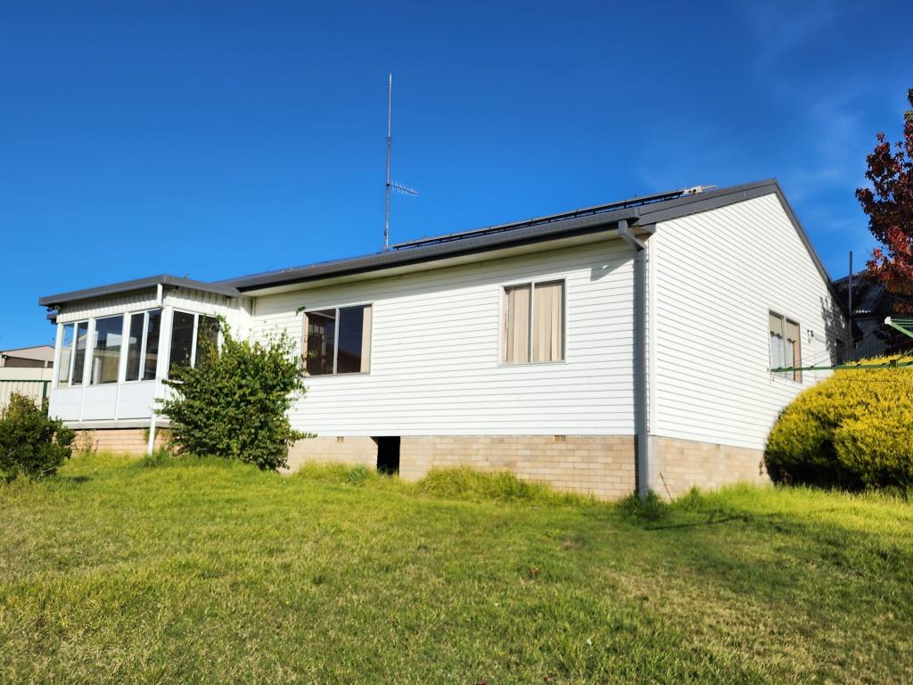 35 Villiers St, Portland, NSW 2847