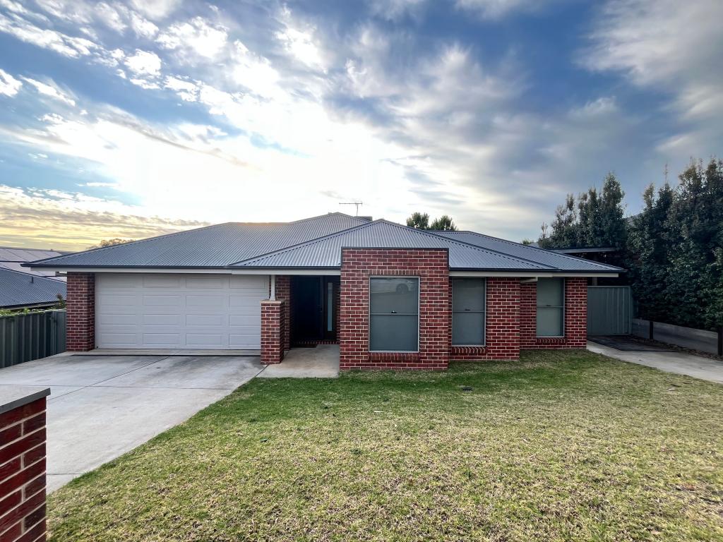 19 Oriole St, Thurgoona, NSW 2640