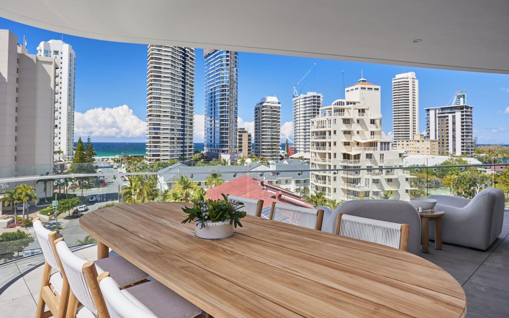 4/24 Woodroffe Ave, Main Beach, QLD 4217