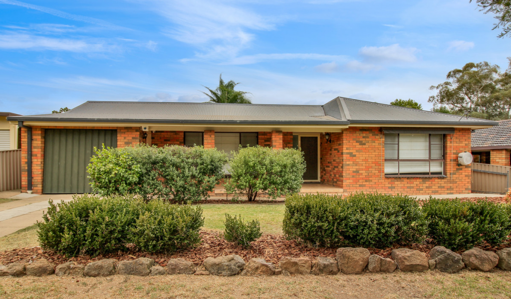 39 Walana Cres, Kooringal, NSW 2650