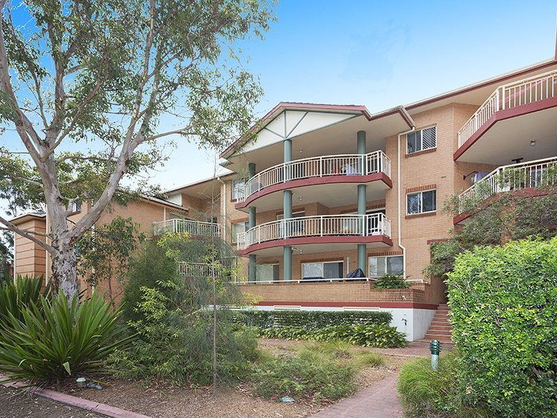 17/8-14 Gibbs St, Miranda, NSW 2228