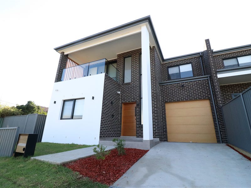 2A MORO AVE, PADSTOW, NSW 2211