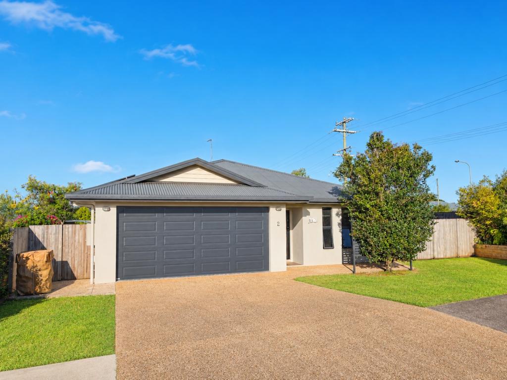 2 BELLAMY DR, TOLGA, QLD 4882