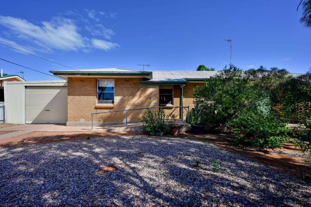 9-11 Reynolds St, Whyalla Stuart, SA 5608