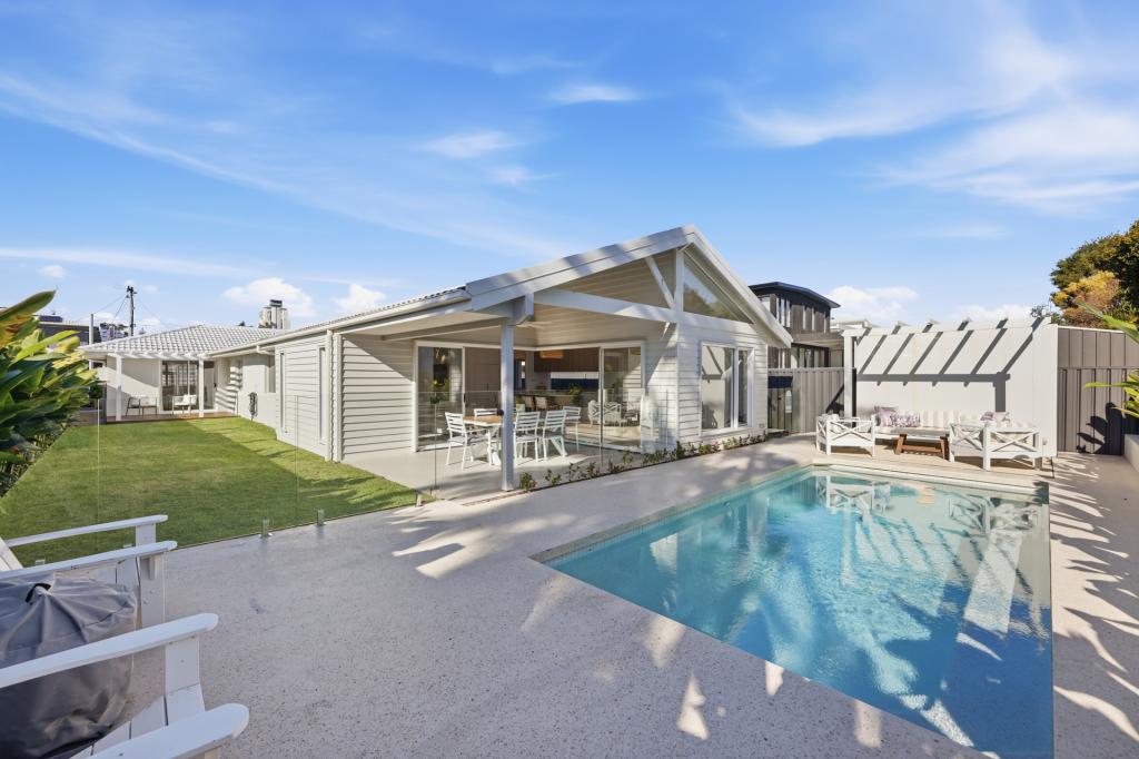 34 Aruma Ave, Burleigh Waters, QLD 4220