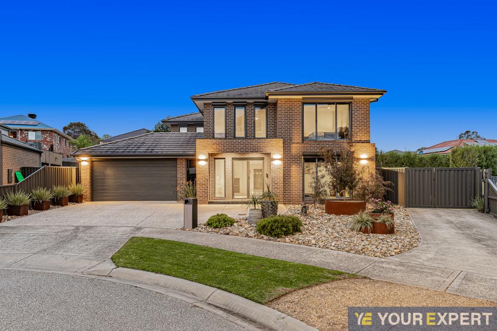 13 Casey Ct, Pakenham, VIC 3810