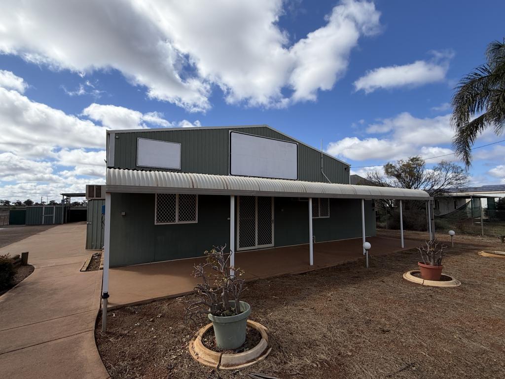 51 Lady Loch Rd, Coolgardie, WA 6429