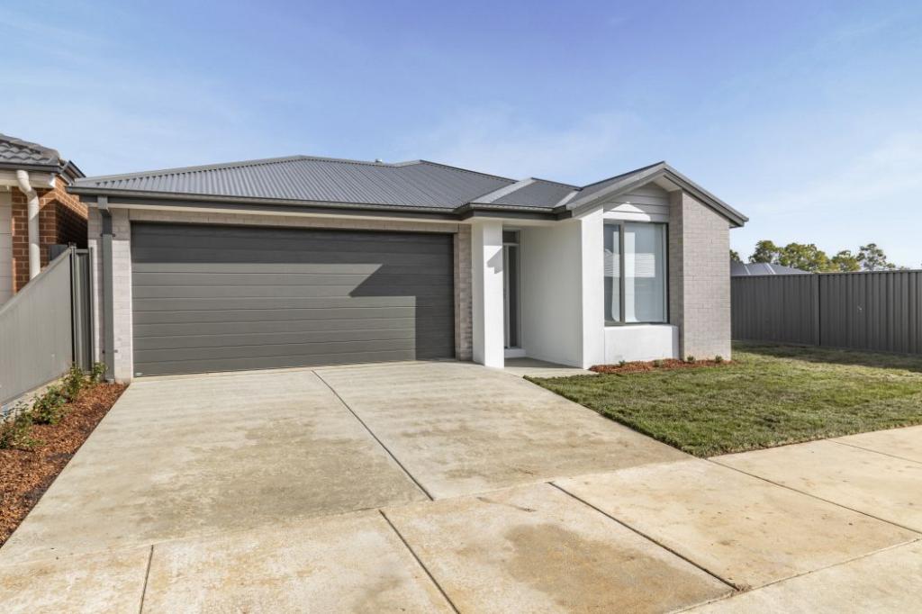 21 Holst Way, Lucas, VIC 3350