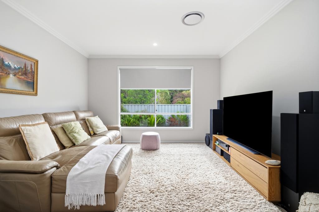 4 Seaside Bvd, Fern Bay, NSW 2295