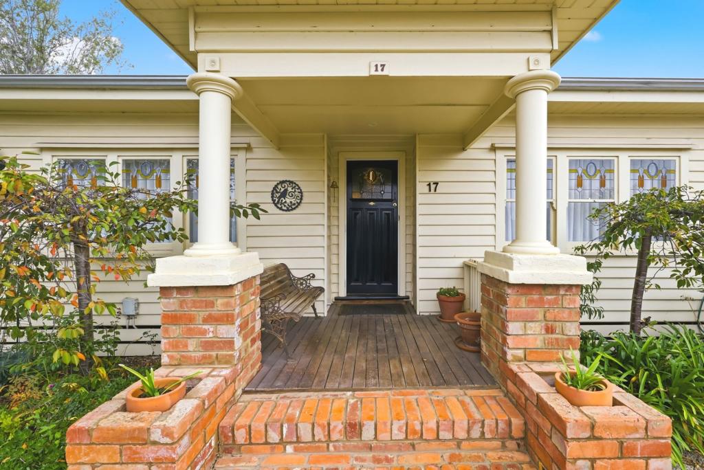 17 George St, Bacchus Marsh, VIC 3340