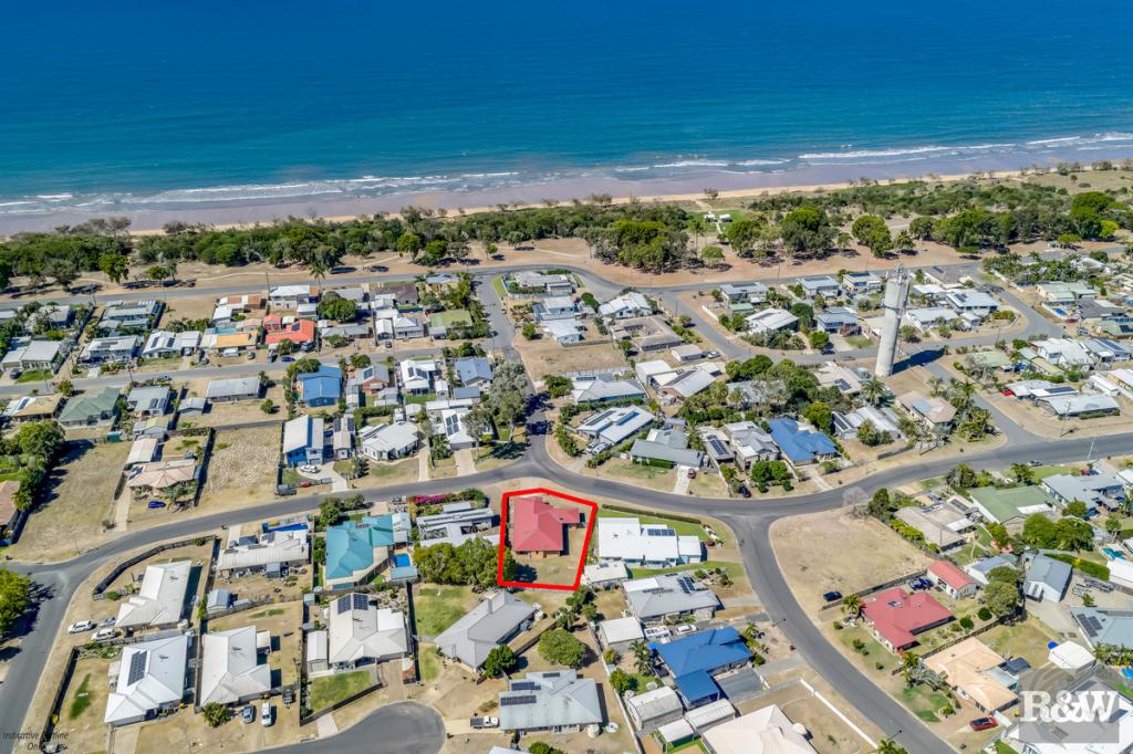 33 ACACIA ST, MOORE PARK BEACH, QLD 4670