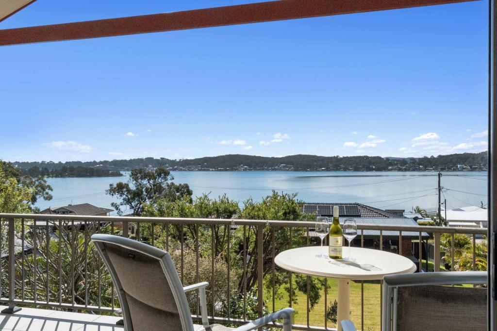 98 Fishing Point Rd, Fishing Point, NSW 2283