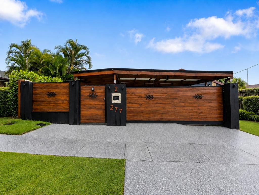 2/277 Government Rd, Labrador, QLD 4215