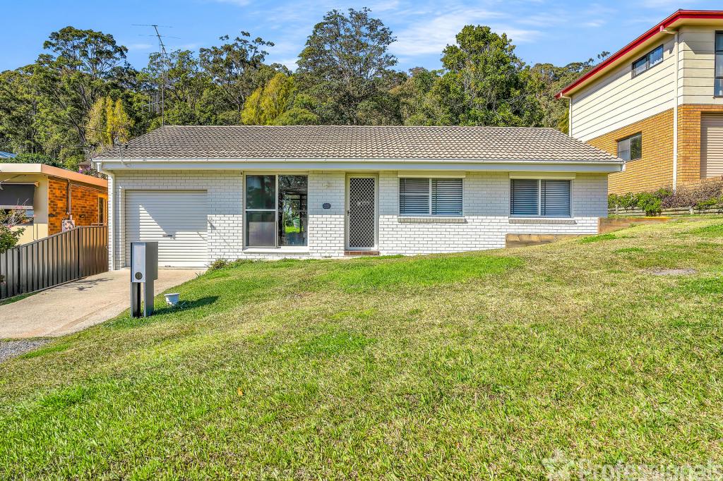 38 Surfview Ave, Forster, NSW 2428