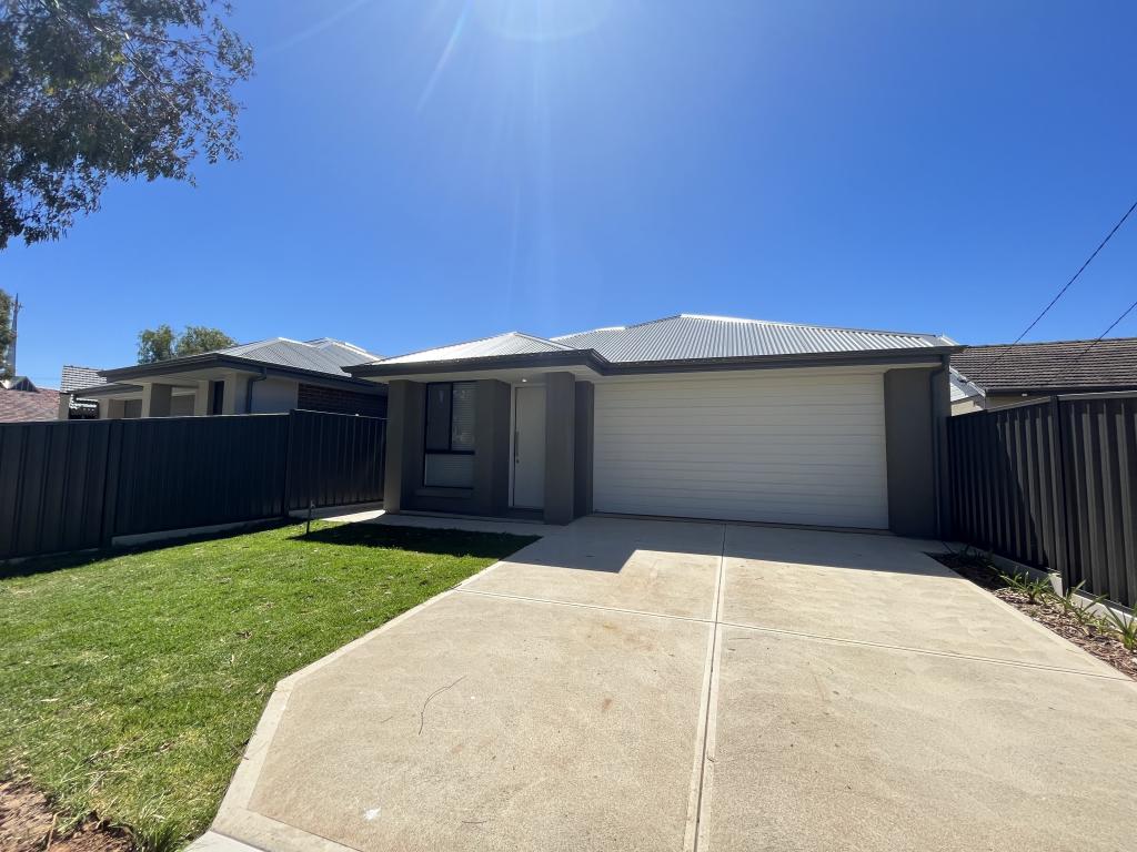 17 Township Rd, Marion, SA 5043