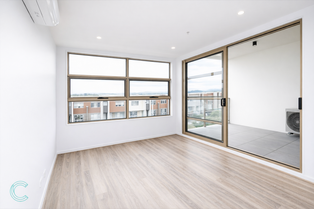 210/43 Arthur Blakeley Way, Coombs, ACT 2611