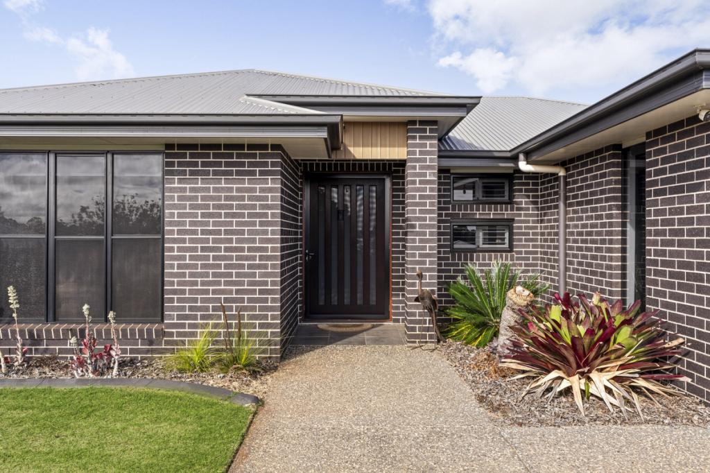 11 Webcke Cres, Kleinton, QLD 4352