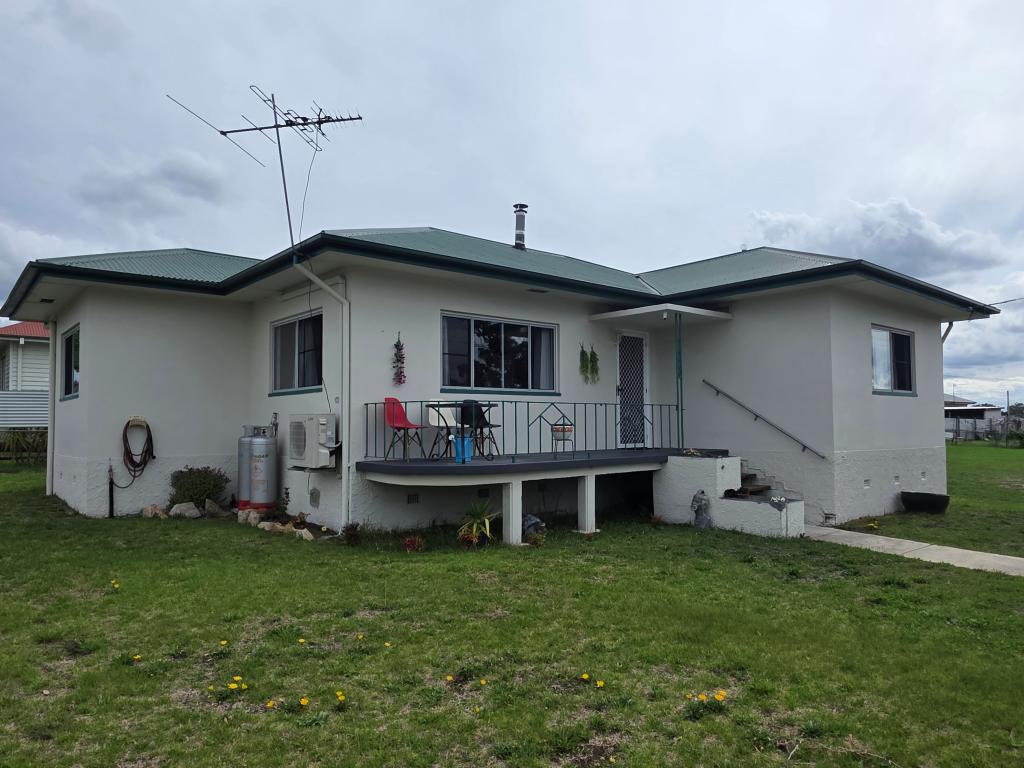 73 Railway St, Stanthorpe, QLD 4380