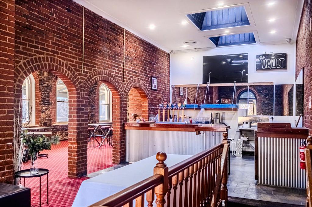 1 Hotel Ave, Port Adelaide, SA 5015