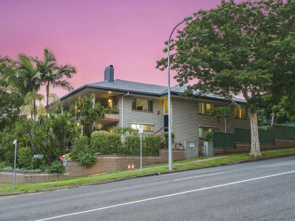 1 Gapap St, Tarragindi, QLD 4121