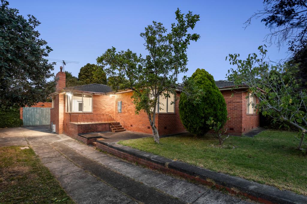 11 Benwerrin Dr, Burwood East, VIC 3151