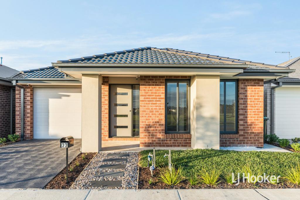 33 Avonbury Dr, Armstrong Creek, VIC 3217