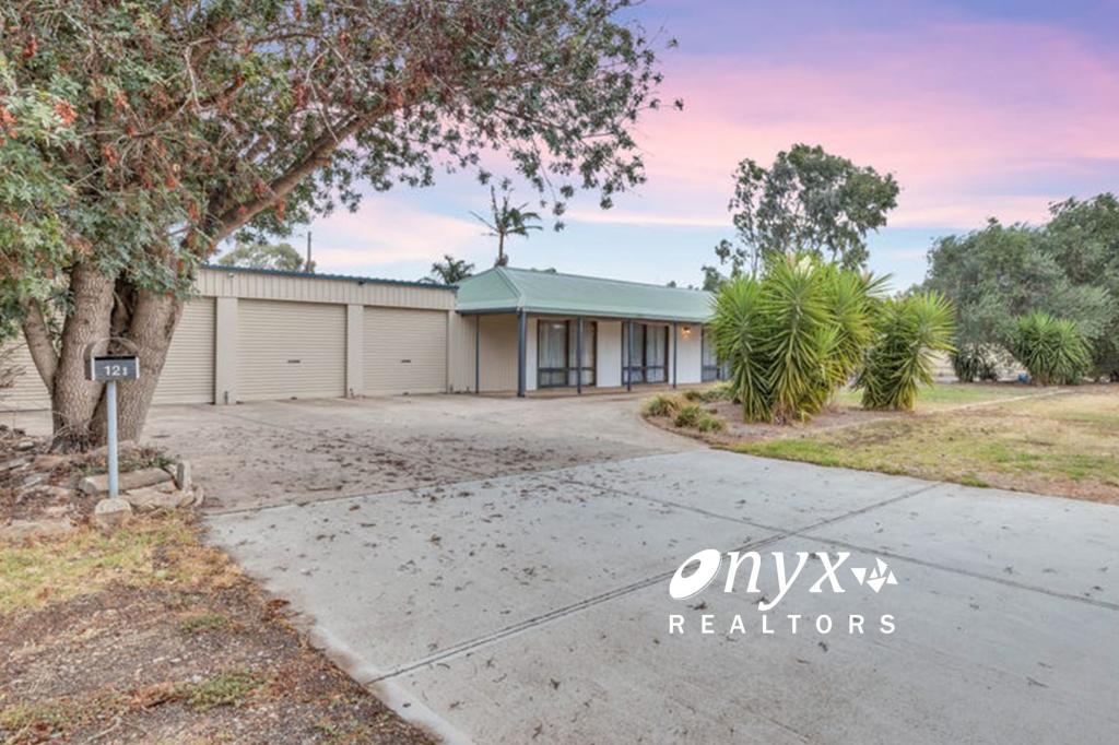 121 BRANDIS RD, MUNNO PARA WEST, SA 5115