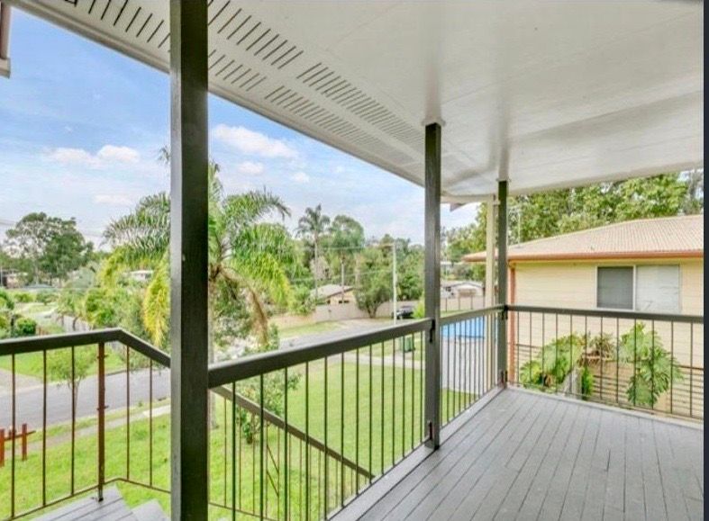 6 Brier Cres, Varsity Lakes, QLD 4227