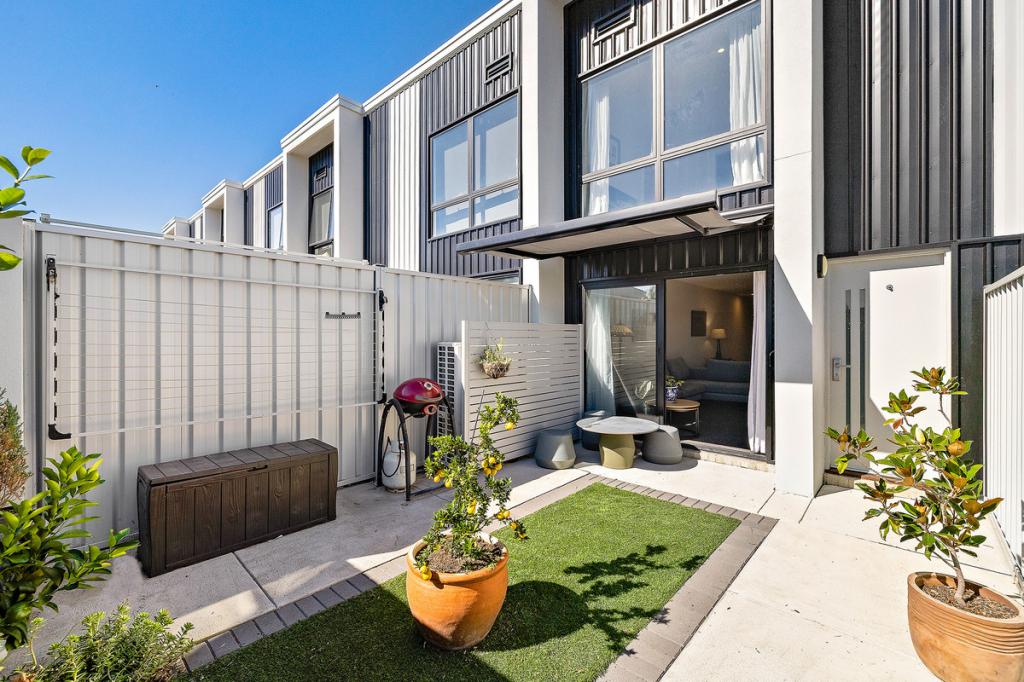 6b Freshwater St, Throsby, ACT 2914