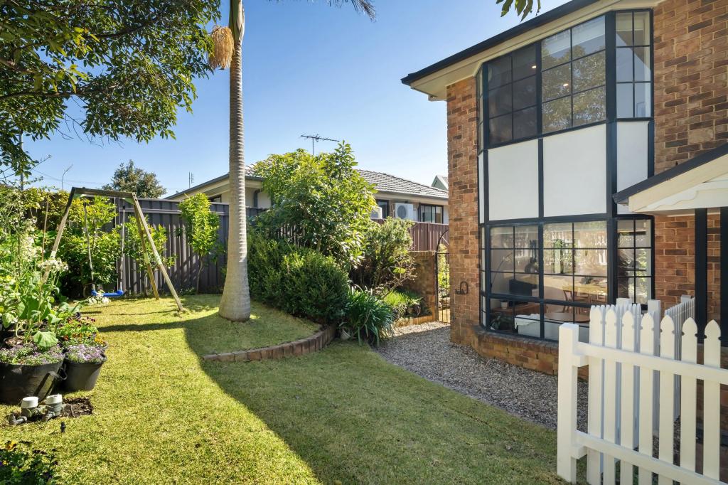 1/3 Chippendale Pl, Helensburgh, NSW 2508