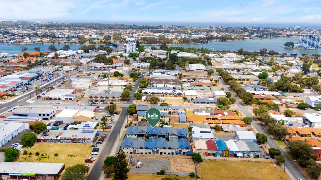 3/28 DAVEY ST, MANDURAH, WA 6210